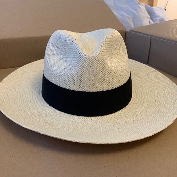 Cuyana Accessories - Cuyana Packable sun hat